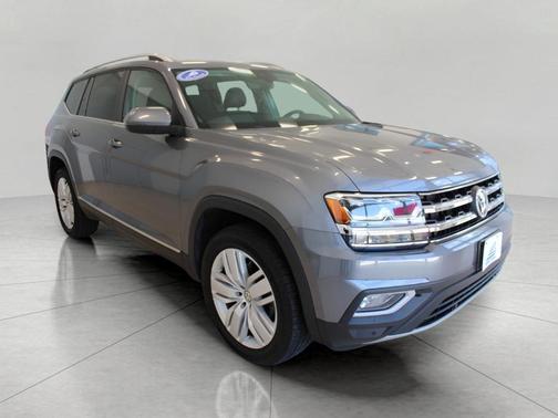 Platinum Gray Metallic 2019 Volkswagen Atlas 3.6L SEL