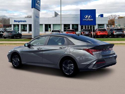 Amazon Gray 2026 Hyundai ELANTRA HEV