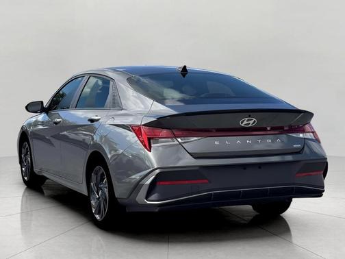 Amazon Gray 2026 Hyundai ELANTRA HEV