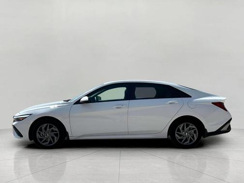 2025 Hyundai ELANTRA HEV Blue