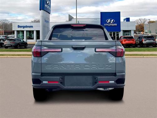 2026 Hyundai SANTA CRUZ SEL Activity