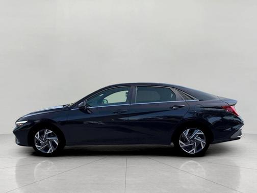 2026 Hyundai ELANTRA HEV Limited