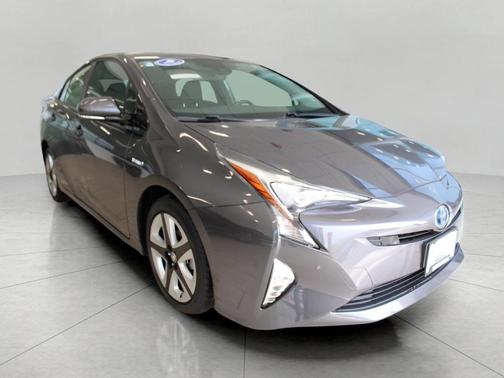 2017 Toyota Prius Four Touring