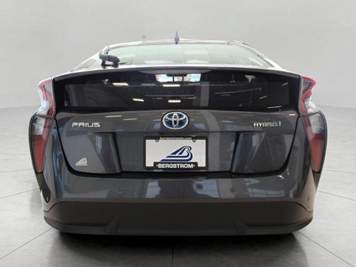 2017 Toyota Prius Four Touring