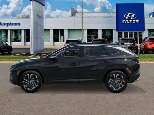 Ash Black 2026 Hyundai TUCSON Hybrid Limited