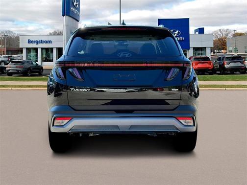 2026 Hyundai TUCSON SEL Premium