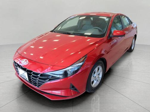 2021 Hyundai ELANTRA SE