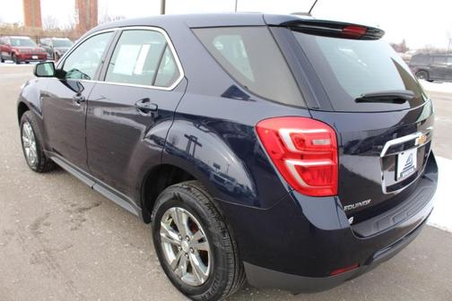2017 Chevrolet Equinox LS