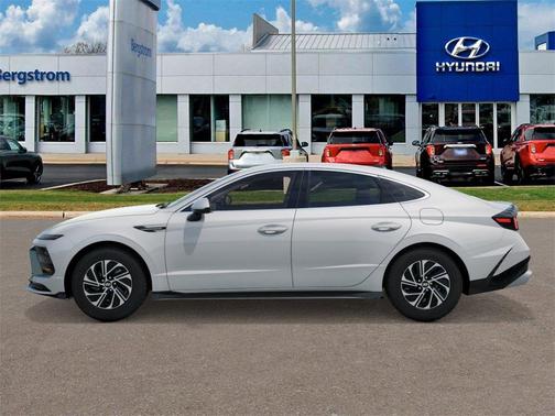 2026 Hyundai SONATA Hybrid Blue