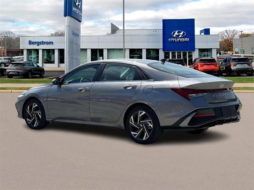 2025 Hyundai ELANTRA HEV Limited