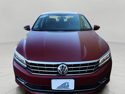 2017 Volkswagen Passat 1.8T SE