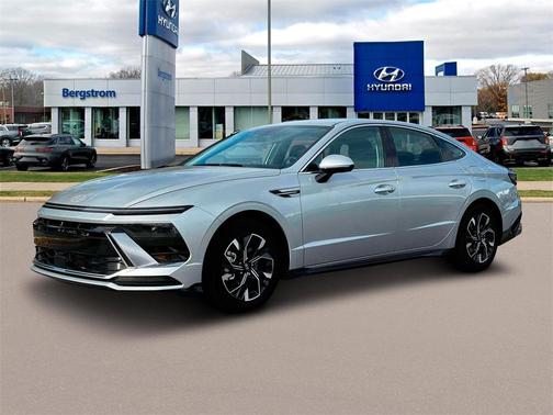 2025 Hyundai SONATA SEL