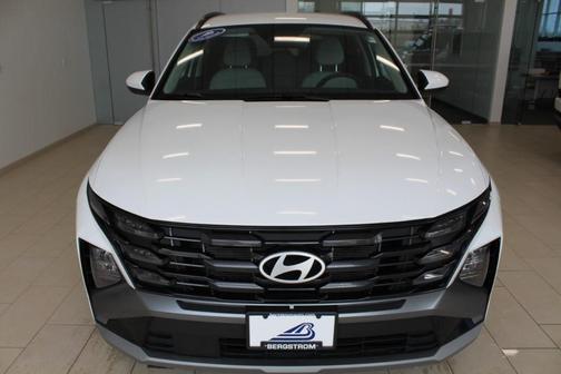 Serenity White Pearl 2025 Hyundai TUCSON SEL