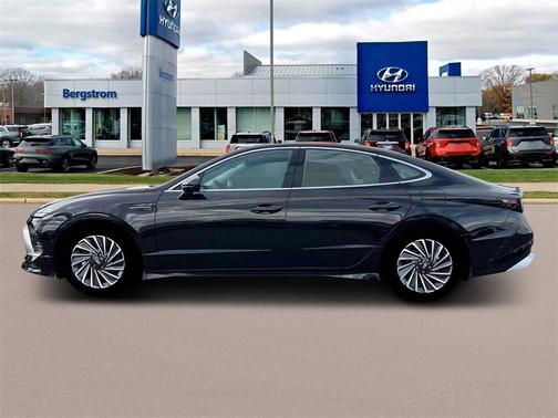 2025 Hyundai SONATA Hybrid Limited