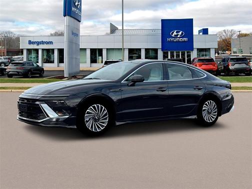 2025 Hyundai SONATA Hybrid Limited