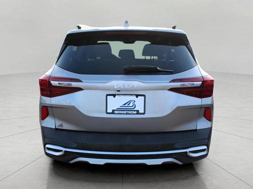 2022 Kia Seltos EX