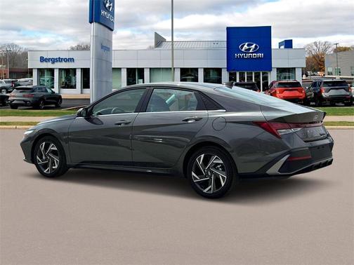 2025 Hyundai ELANTRA HEV Limited