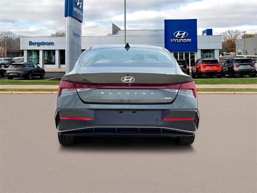 2025 Hyundai ELANTRA HEV Limited