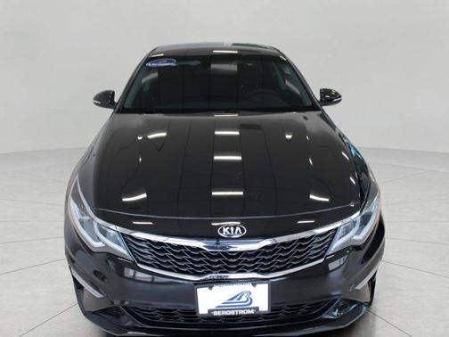 2020 Kia Optima 