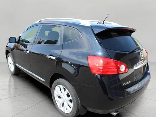 2011 Nissan Rogue SV