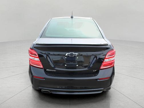 2018 Chevrolet Sonic LT