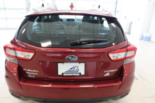 2019 Subaru Impreza 2.0i Premium