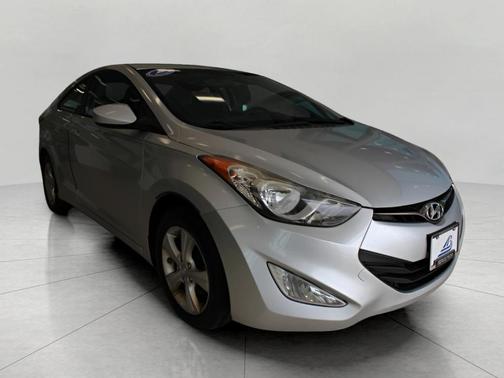2013 Hyundai ELANTRA GS