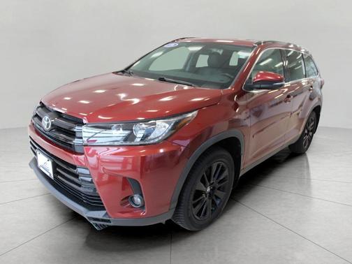 2019 Toyota Highlander 