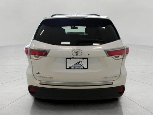 2016 Toyota Highlander Limited