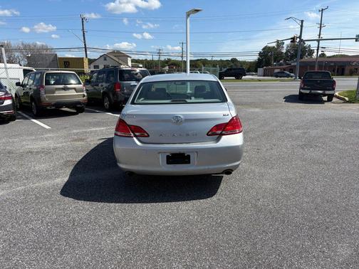2006 Toyota Avalon XL