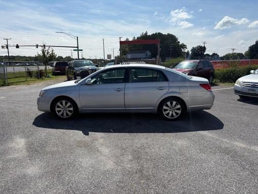 2006 Toyota Avalon XL