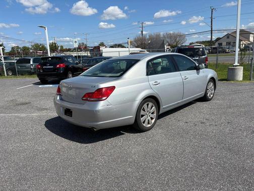 2006 Toyota Avalon XL