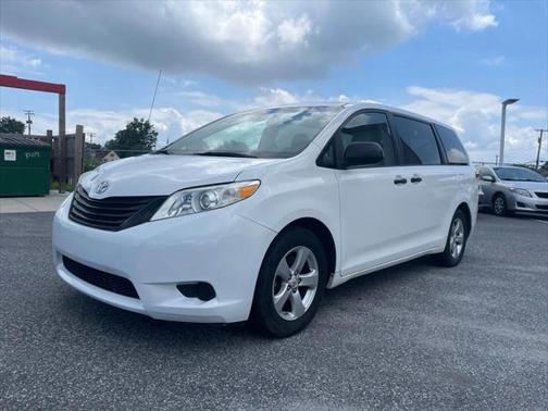 2011 Toyota Sienna Base