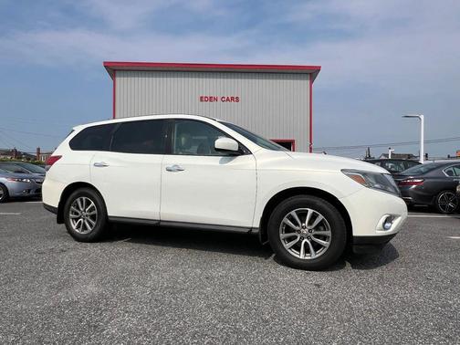 2014 Nissan Pathfinder S