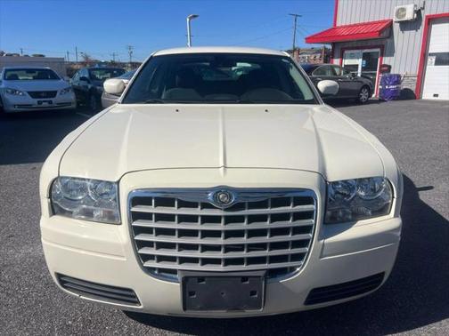 2007 Chrysler 300 Base