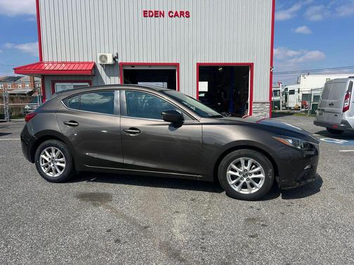 2015 Mazda Mazda3 i Touring
