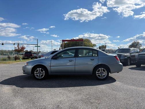 2003 Saturn Ion 3
