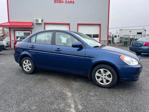 2010 Hyundai Accent SE