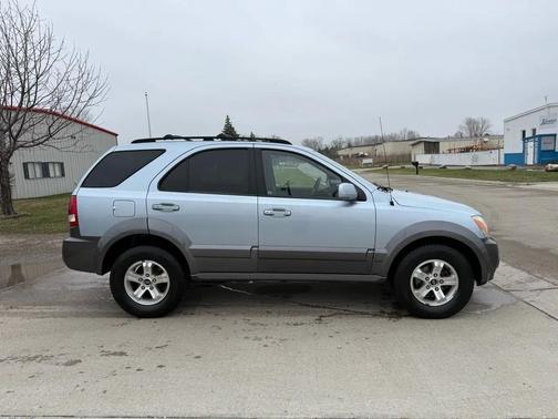 BLUE 2005 Kia Sorento EX