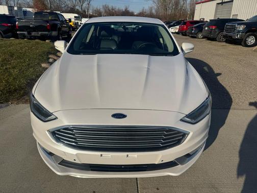 2017 Ford Fusion Energi SE Luxury
