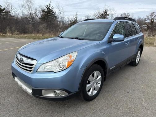 BLUE 2011 Subaru Outback 2.5 i Limited