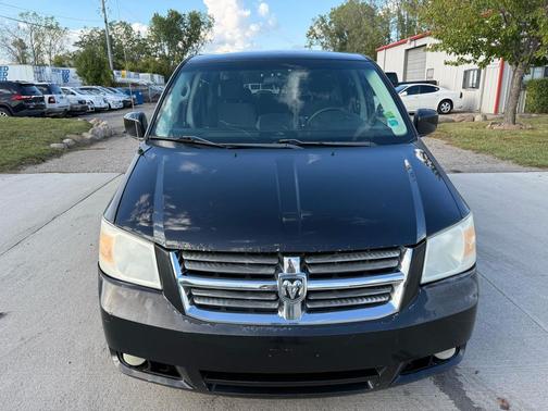 2008 Dodge Grand Caravan SXT