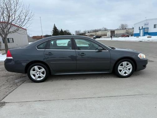 2011 Chevrolet Impala LS