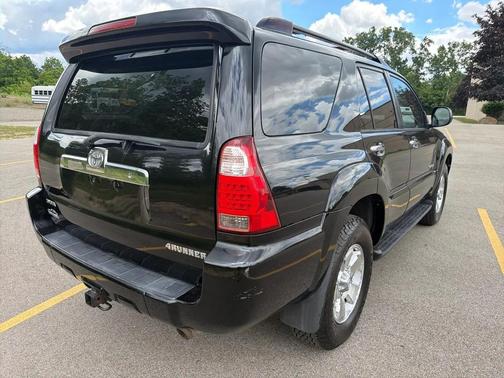 Black 2006 Toyota 4Runner SR5