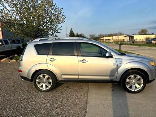2008 Mitsubishi Outlander XLS