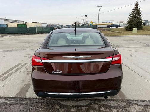 2012 Chrysler 200 Touring