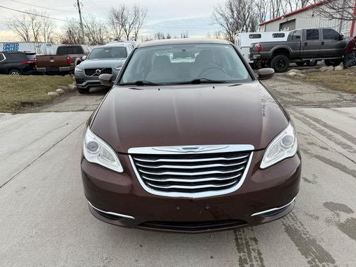 2012 Chrysler 200 Touring