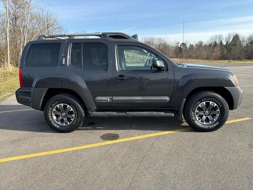 2015 Nissan Xterra X