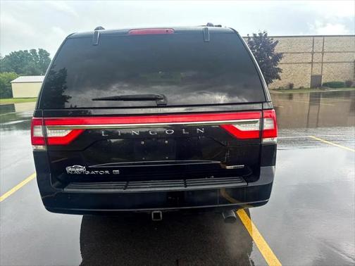 2016 Lincoln Navigator L Reserve