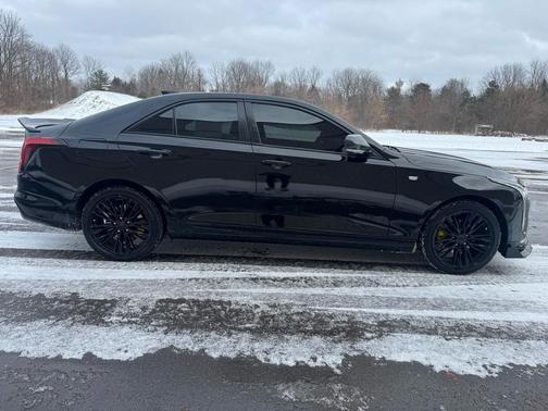 2021 Cadillac CT4 Premium Luxury